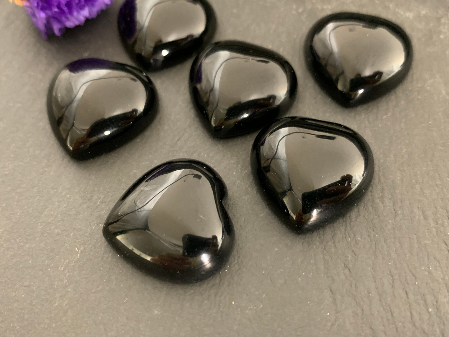 Black Agate heart 20mm cabochon - Calibrated cabochons