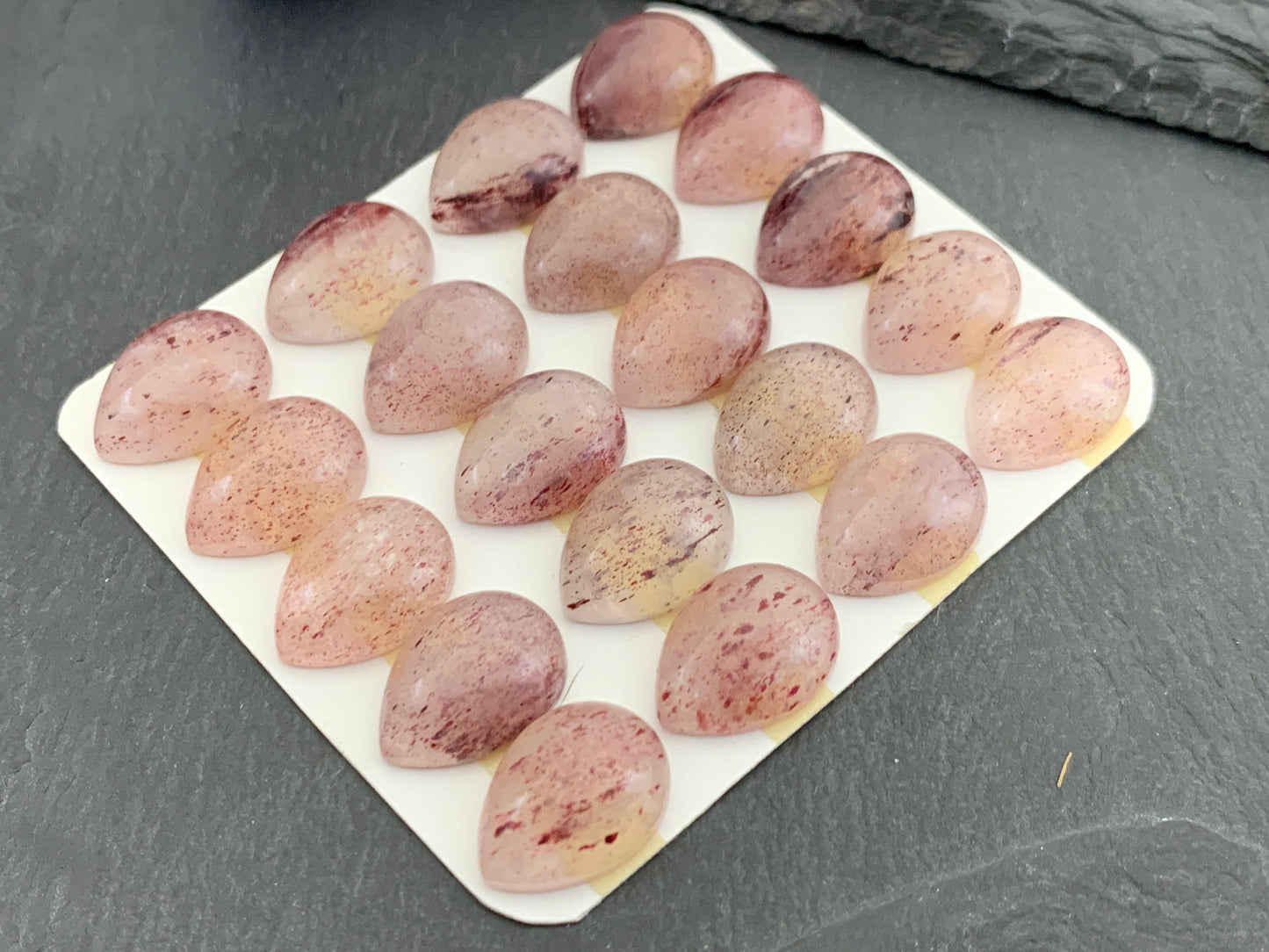 Red Sunstone pear 12x16mm cabochon