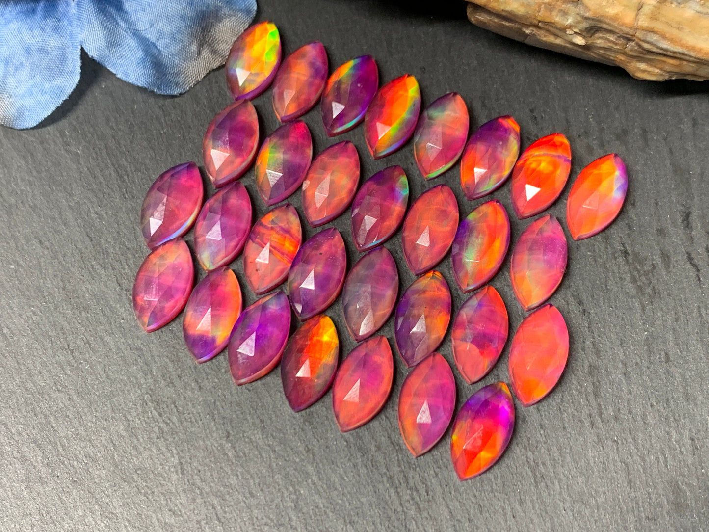 Faceted Aurora Opal marquise 8x16mm cabochon - Doublet cabochons