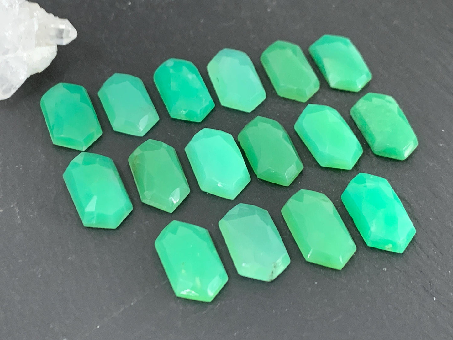 Faceted Chrysoprase Cabochon – Long Hexagon 8x16mm Faceted Top Gemstone