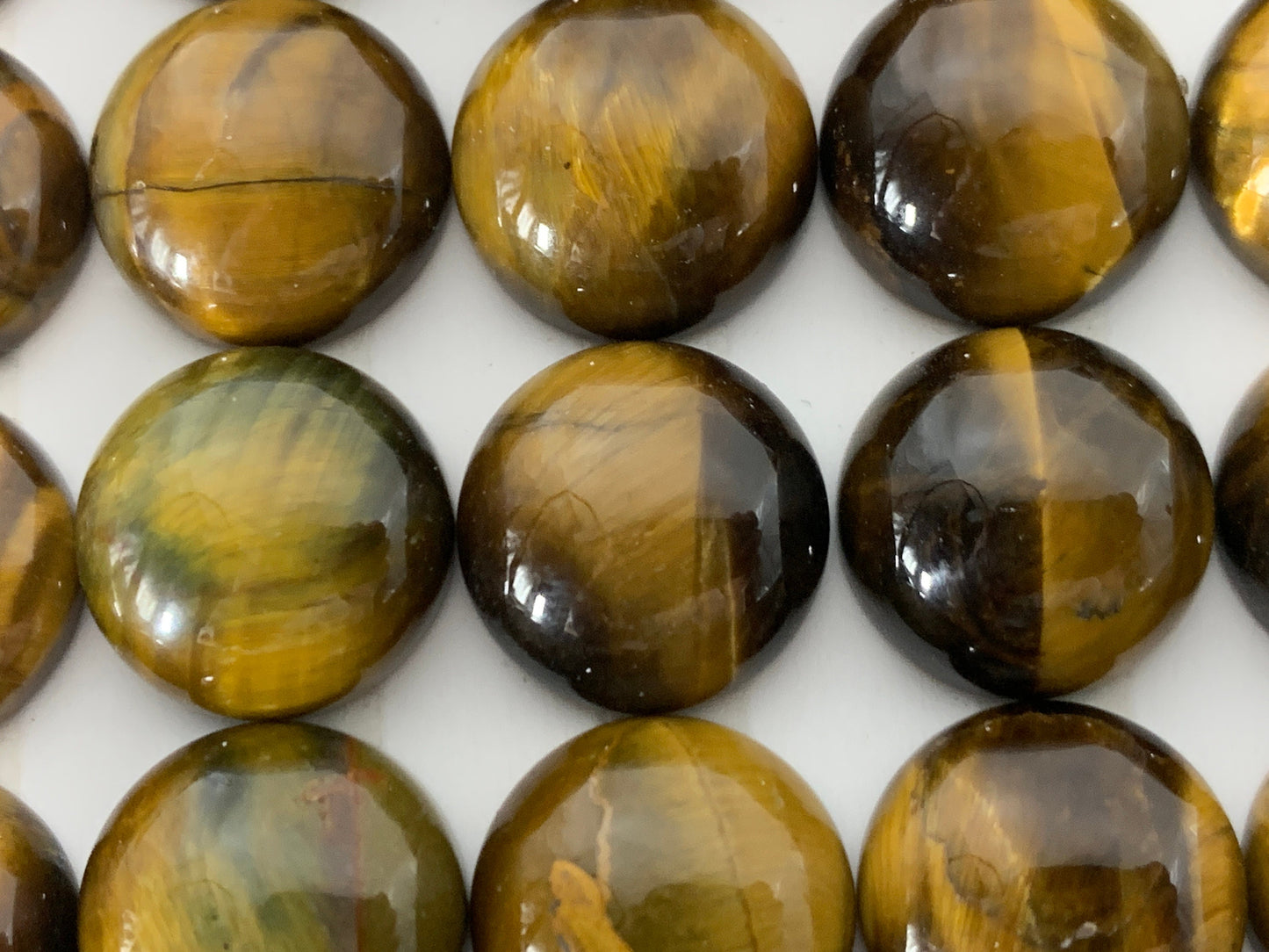 Tiger Eye round 15mm cabochon - Calibrated cabochons