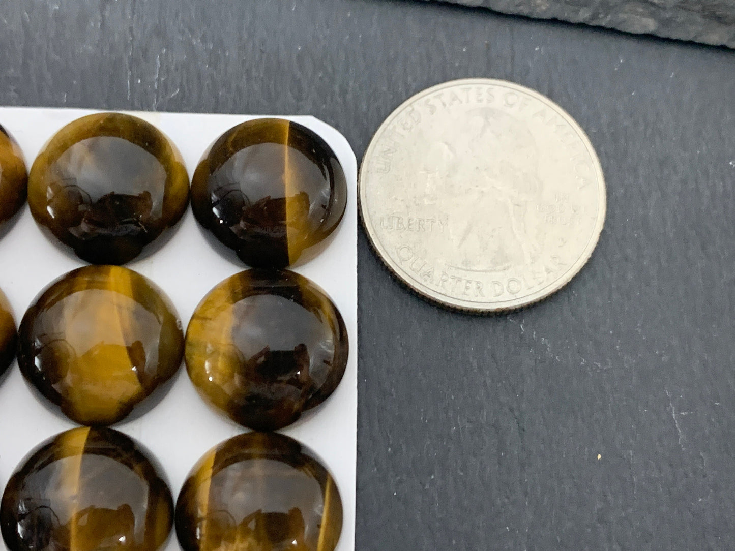 Tiger Eye round 15mm cabochon - Calibrated cabochons