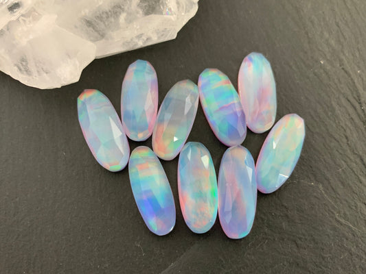 Faceted Aurora Opal oval 8x20mm cabochon - Doublet cabochon