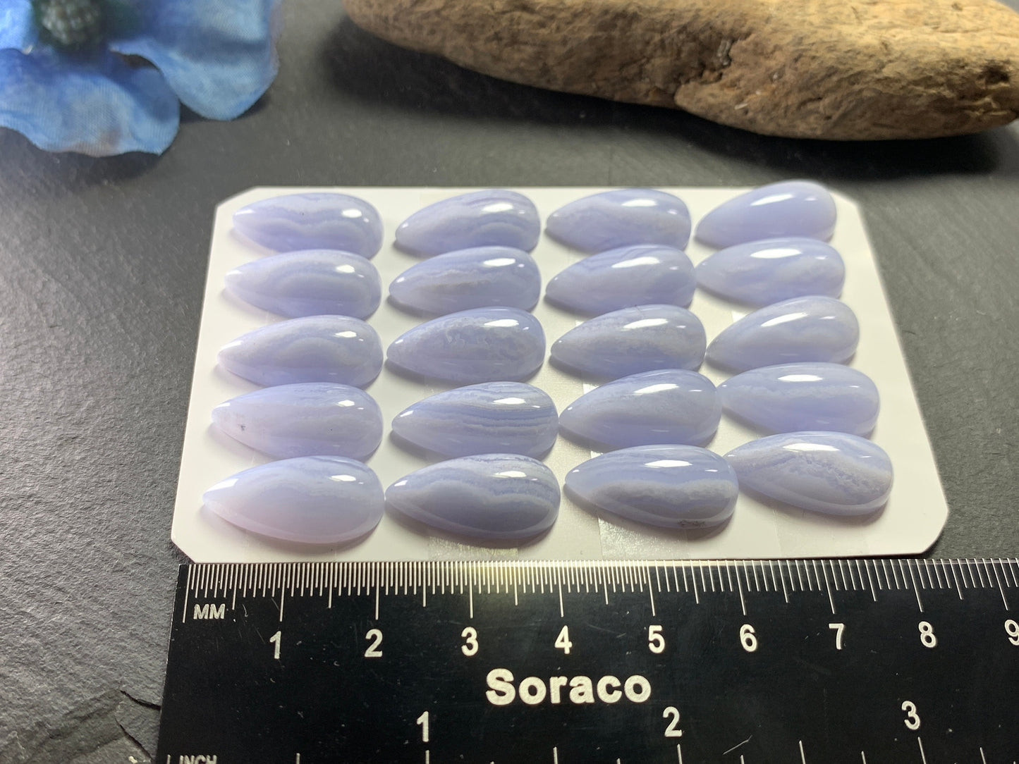 Blue Lace Agate pear 10x20mm Cabochon - Calibrated cabochons