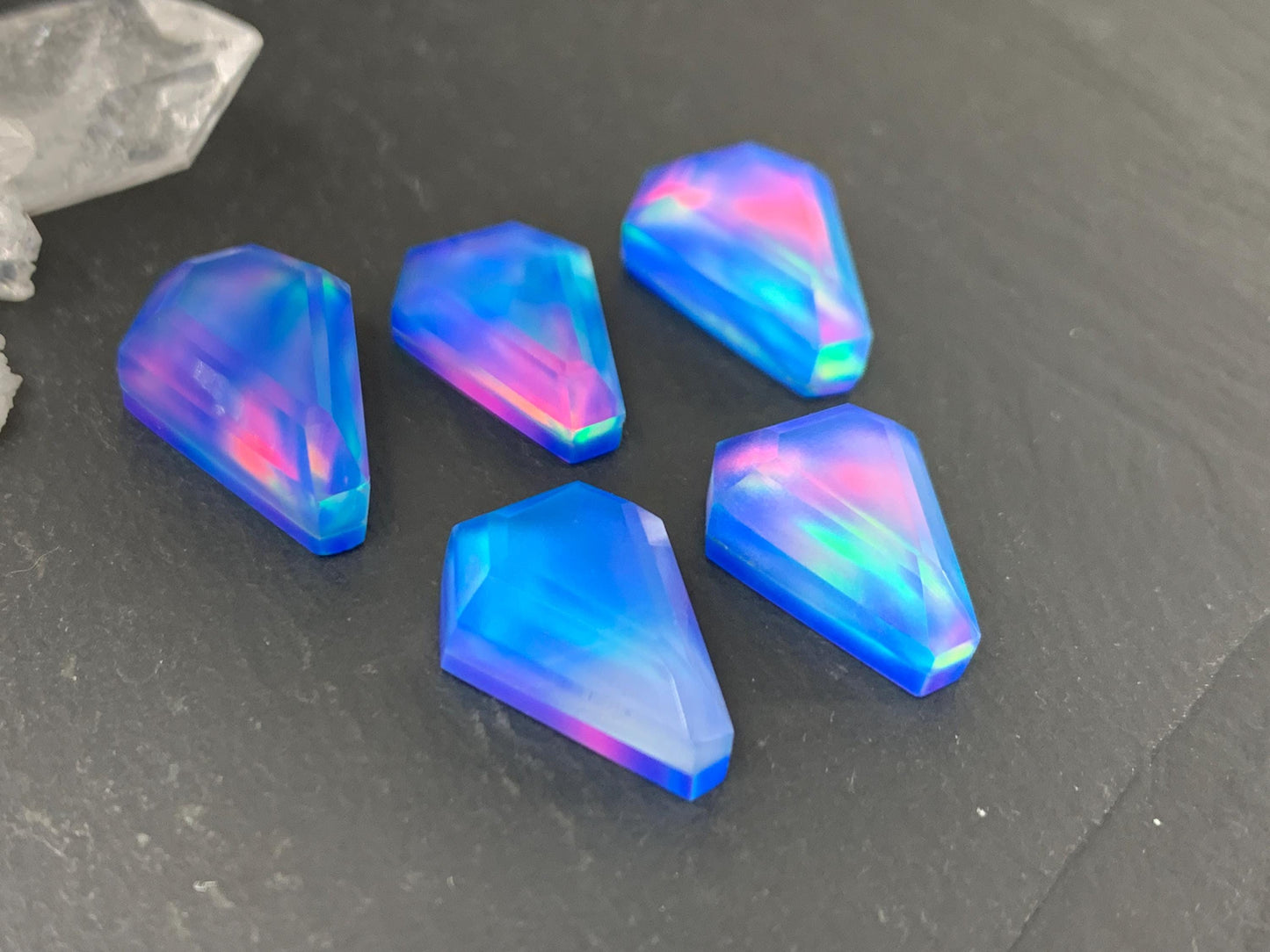 Faceted Aurora Opal coffin 15-17mm long cabochon - Doublet cabochons