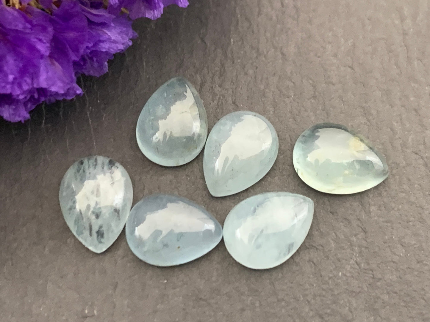 Aquamarine pear 6x8mm cabochon - Calibrated cabochons