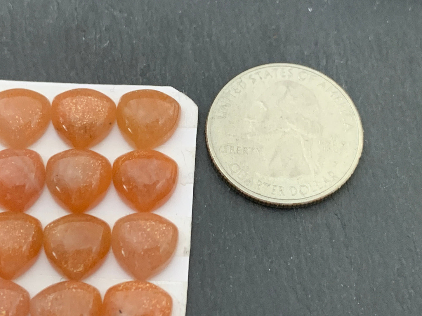 GoldSand Sunstone triangle 10x10mm cabochon