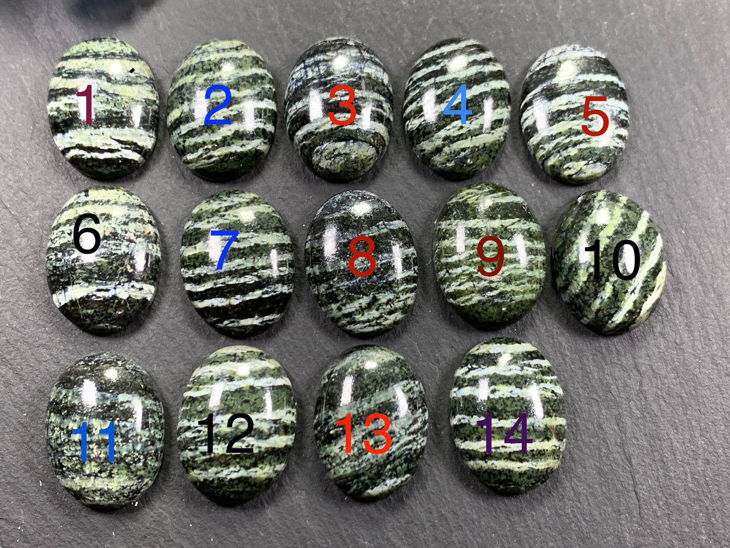 Zebra Jasper oval 15x20mm cabochon - Calibrated cabochons