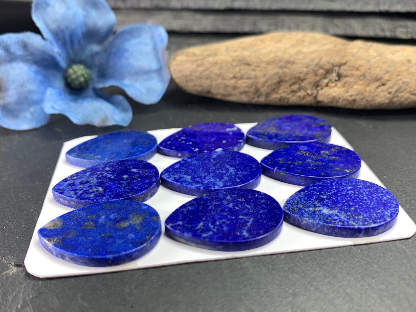 Flat Lapis Lazuli pear 18x25mm cabochon - calibrated cabochons