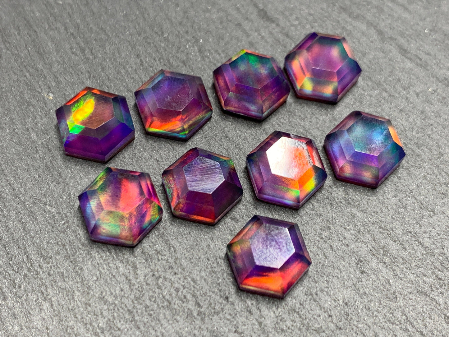 Faceted Aurora Opal hexagon 9mm cabochon - Doublet cabochons