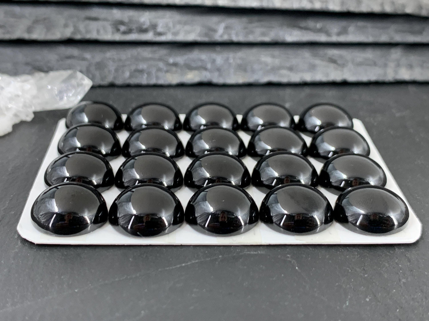 Black Spinel round 14mm cabochon - Calibrated cabochons