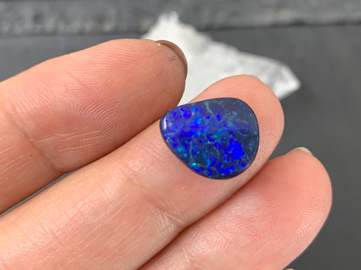 Australian Opal doublet 11x13x4mm cabochon