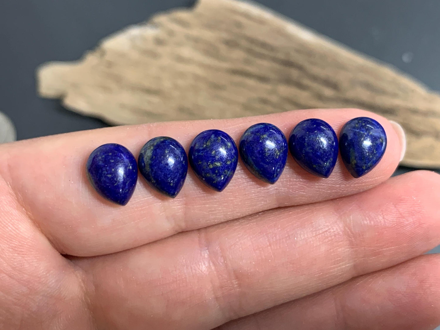 Lapis Lazuli pear 8x10mm cabochon - Calibrated cabochons