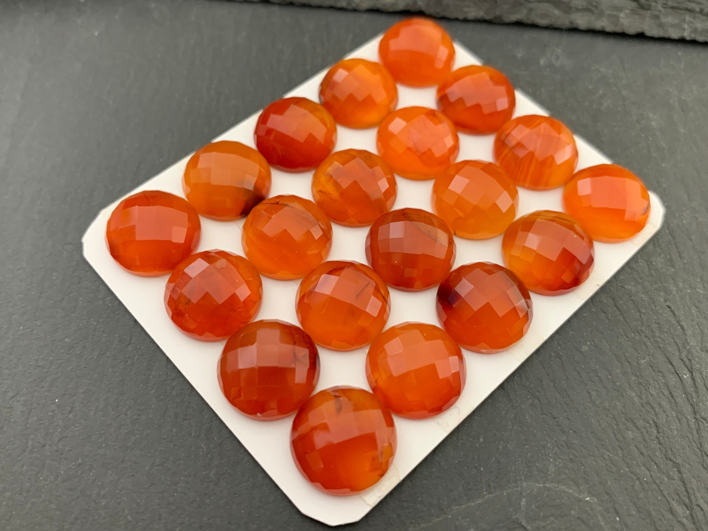 Faceted Carnelian round 13mm cabochon - Calibrated cabochons
