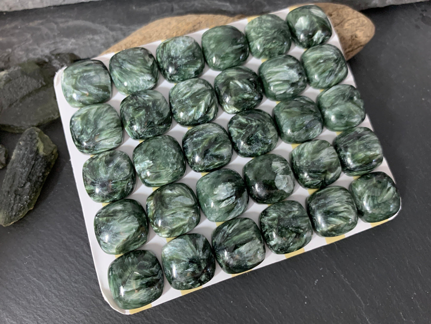 Seraphinite square cushion 15mm cabochon