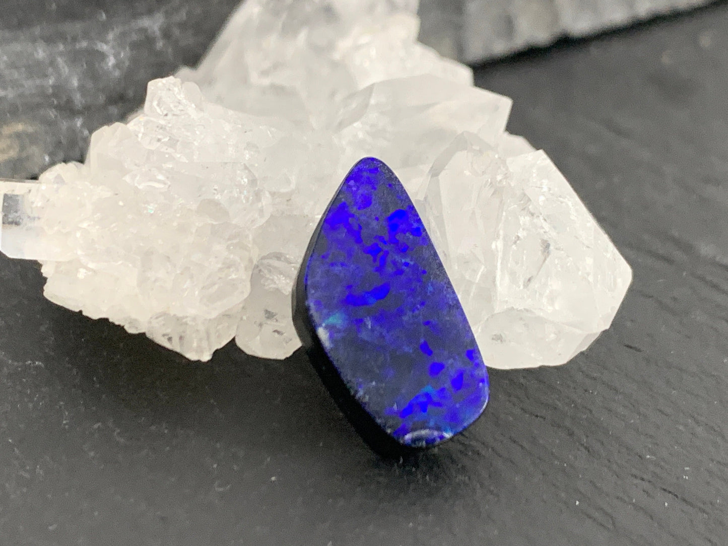 Australian Opal doublet 8x16x3mm cabochon