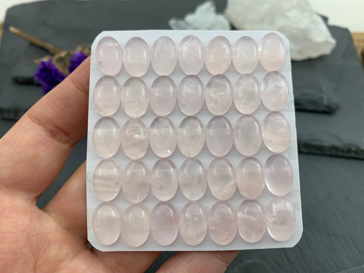 Rose Quartz oval 8x12mm cabochon - Calibrated cabochons