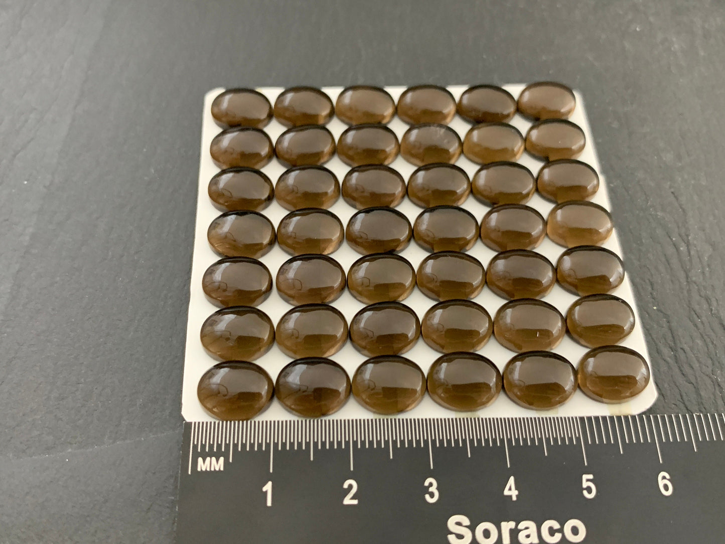 Smokey Quartz oval 8x10mm cabochon - Calibrated cabochons
