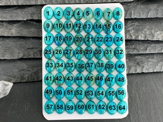 Opaline oval 6x8mm cabochon | Calibrated cabochons | Natural Opaline