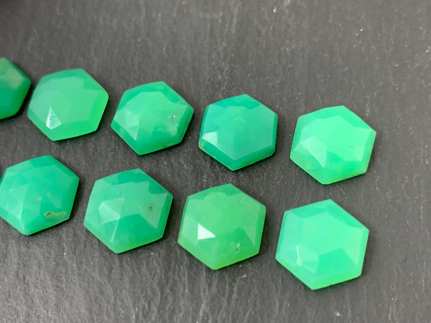 Faceted Chrysoprase Cabochon - 10mm Hexagonal Faceted Green Jewel for Jewelry Making