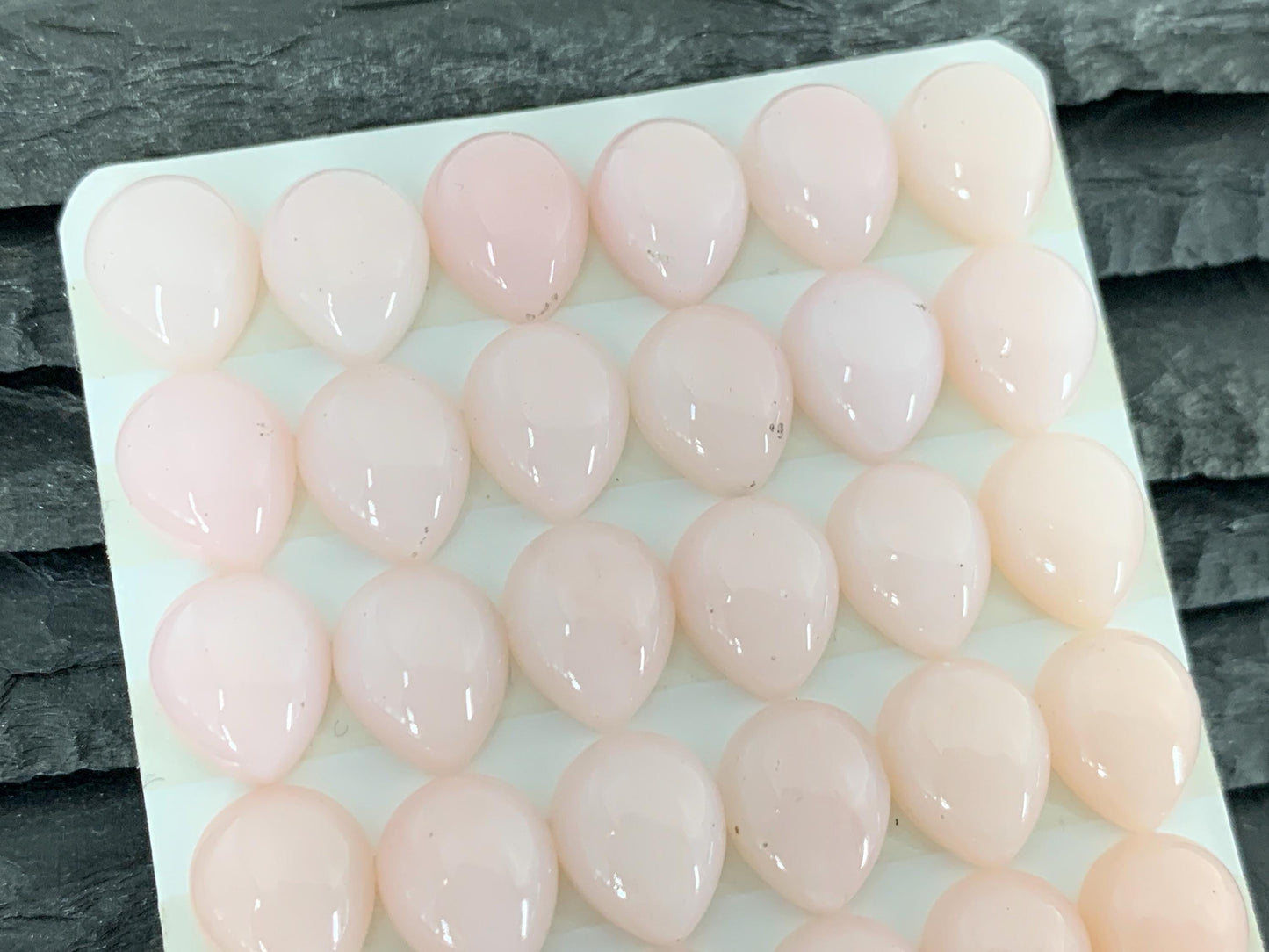 Pink Opal pear 10x12mm cabochon - Calibrated cabochons/ Light pink