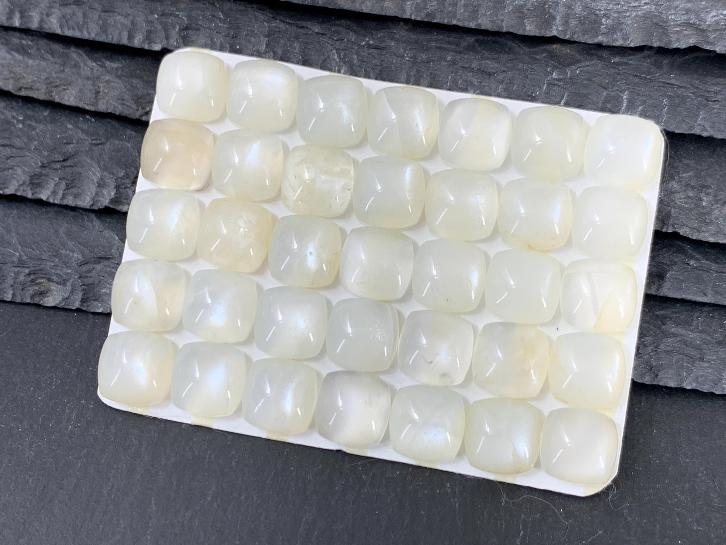 White Moonstone square cushion 10mm cabochon - Calibrated cabochons