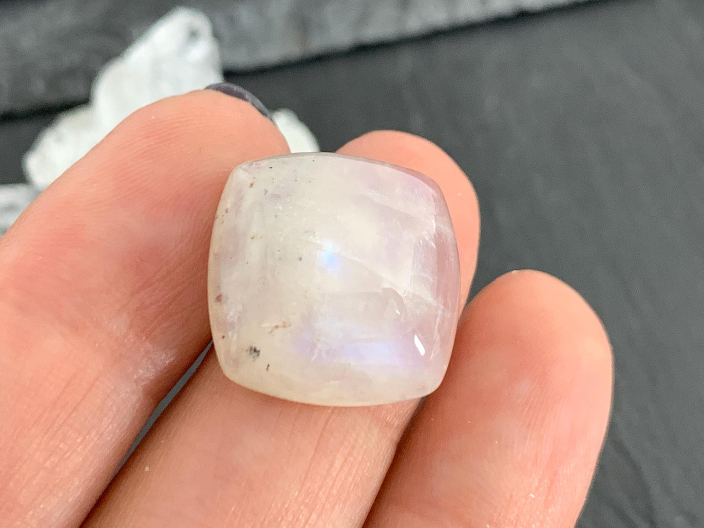 Rainbow Moonstone 18x18x7mm cabochon