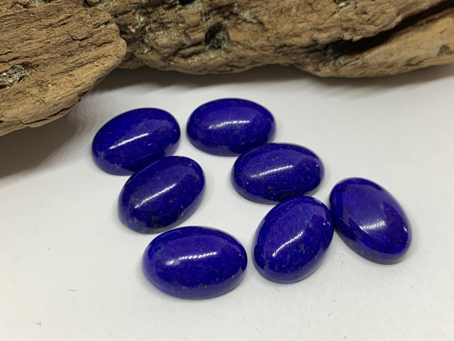 Lapis Lazuli oval 10x14mm cabochon - Calibrated cabochons