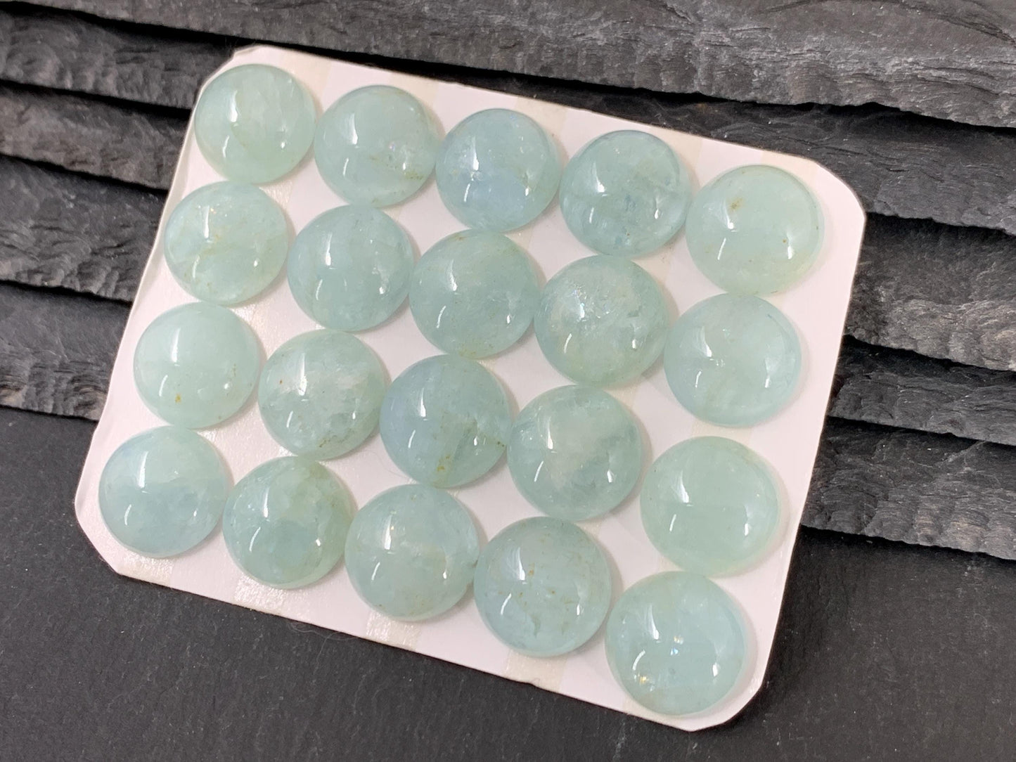 Aquamarine round 15mm cabochon - Calibrated cabochons
