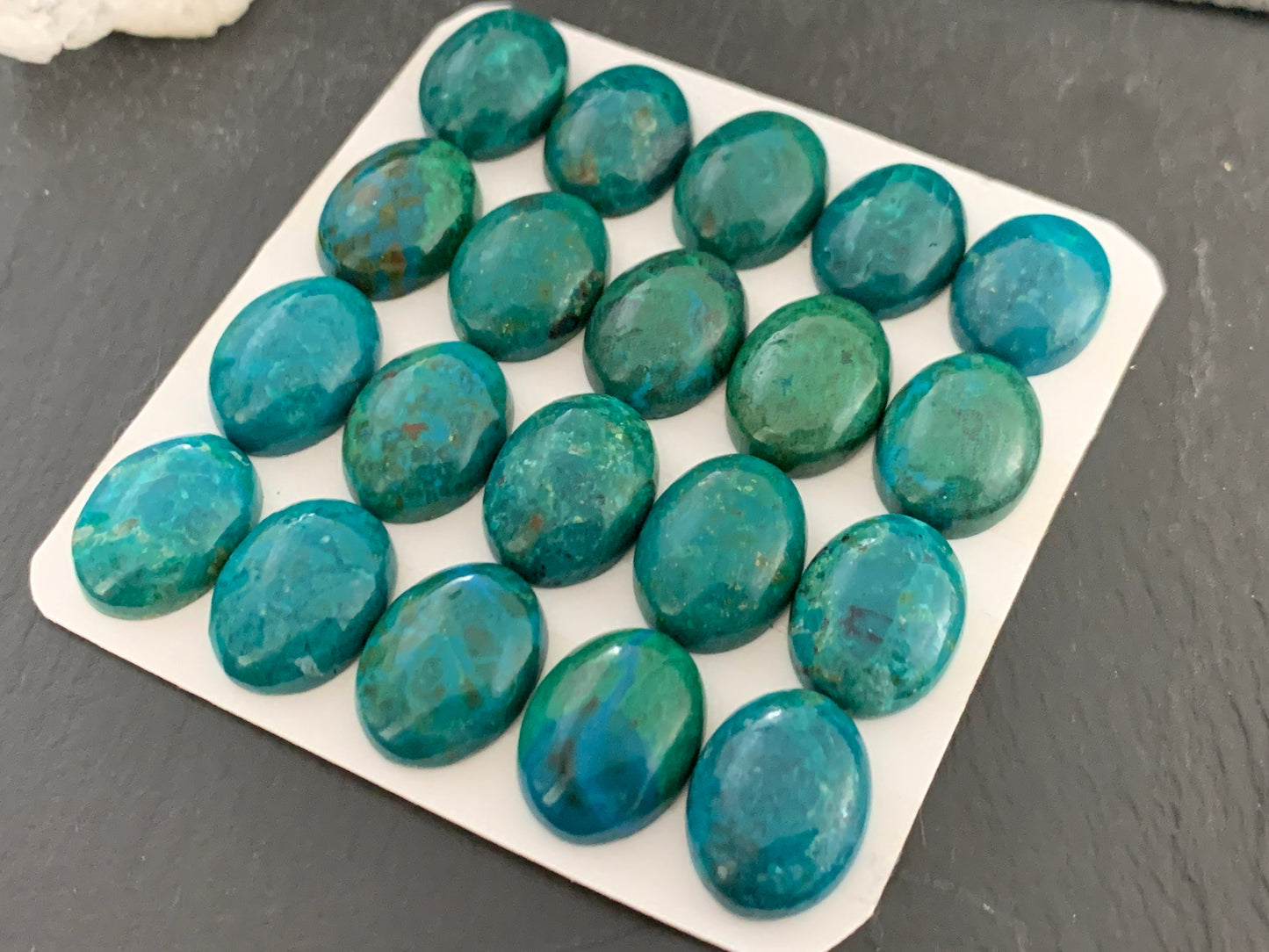 Chrysocolla oval 12x16mm cabochon - Calibrated cabochons