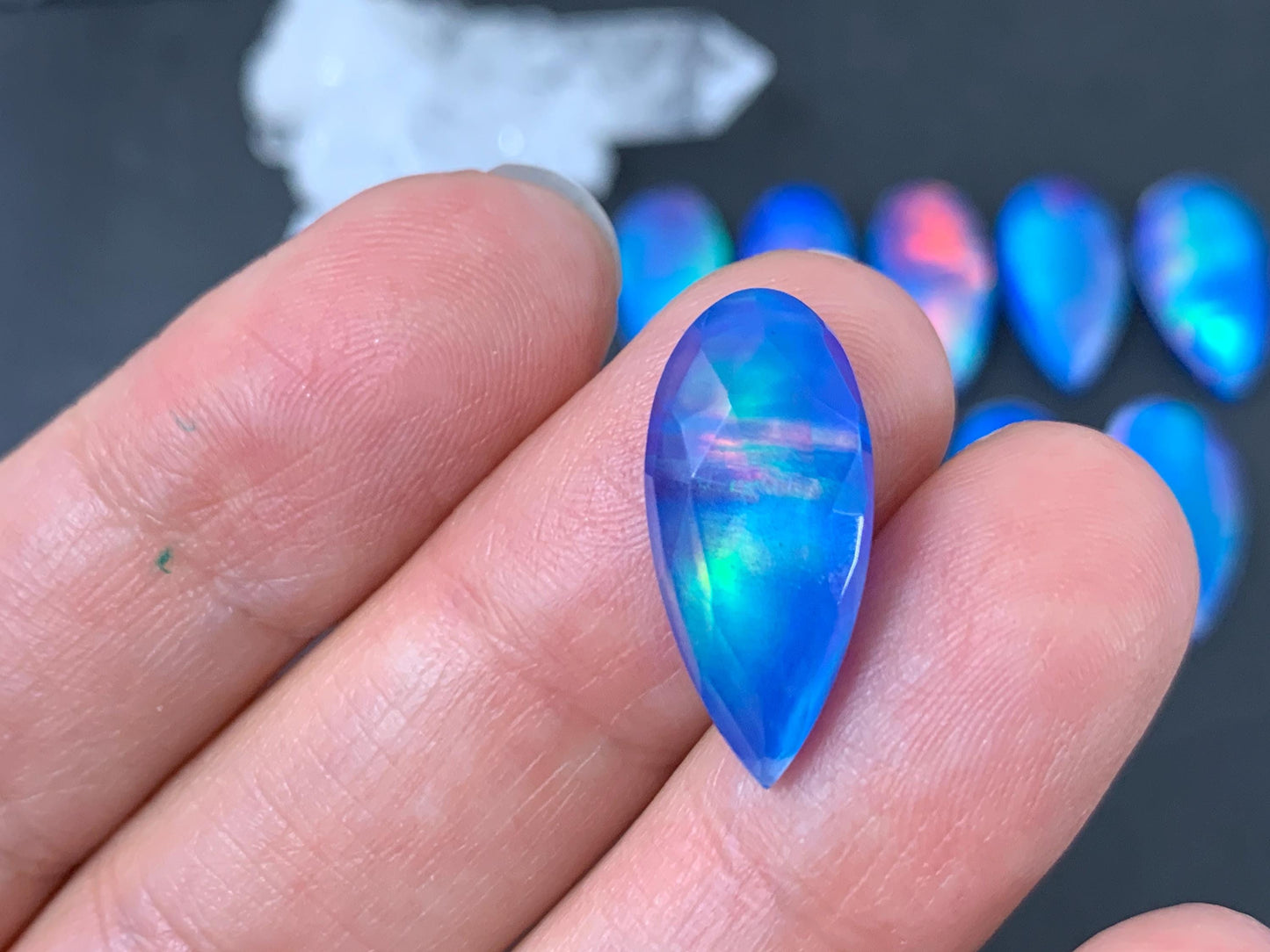 Faceted Aurora Opal pear 9x20mm cabochon - Doublet cabochon