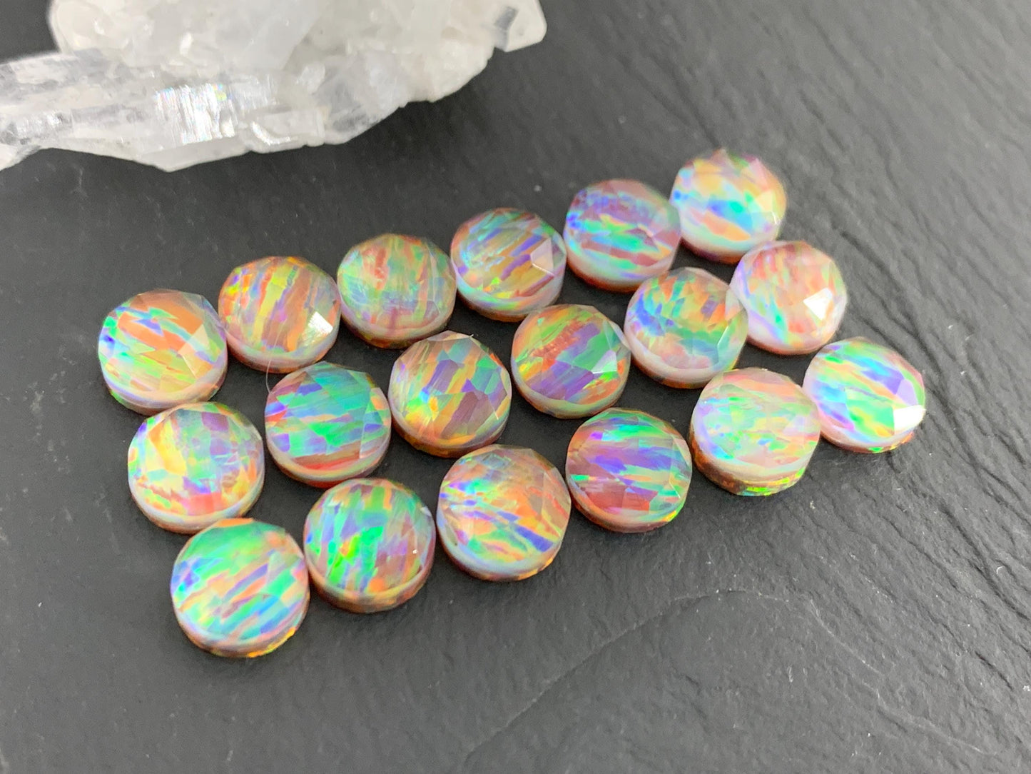 Faceted Aurora Opal round 8mm cabochon - Doublet cabochons