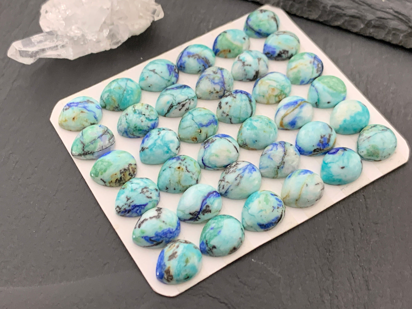 Azurite Pear 10x12mm cabochon from Peru - Calibrated cabochons