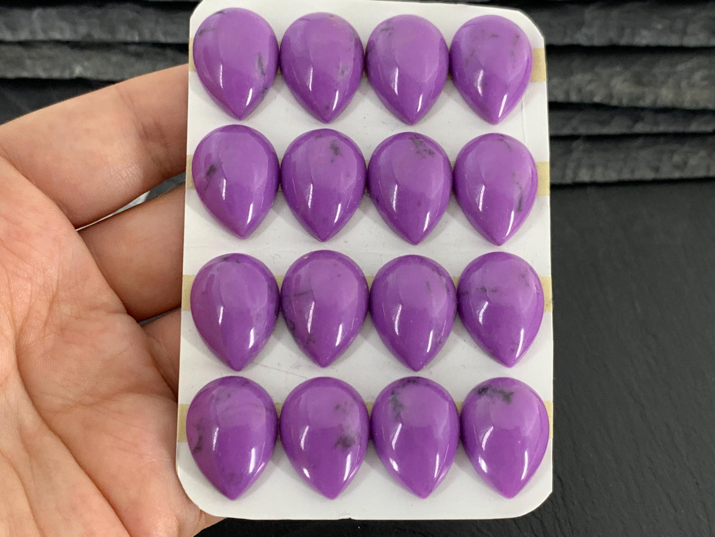 Phosphosiderite pear 15x20mm Cabochon - Calibrated cabochons