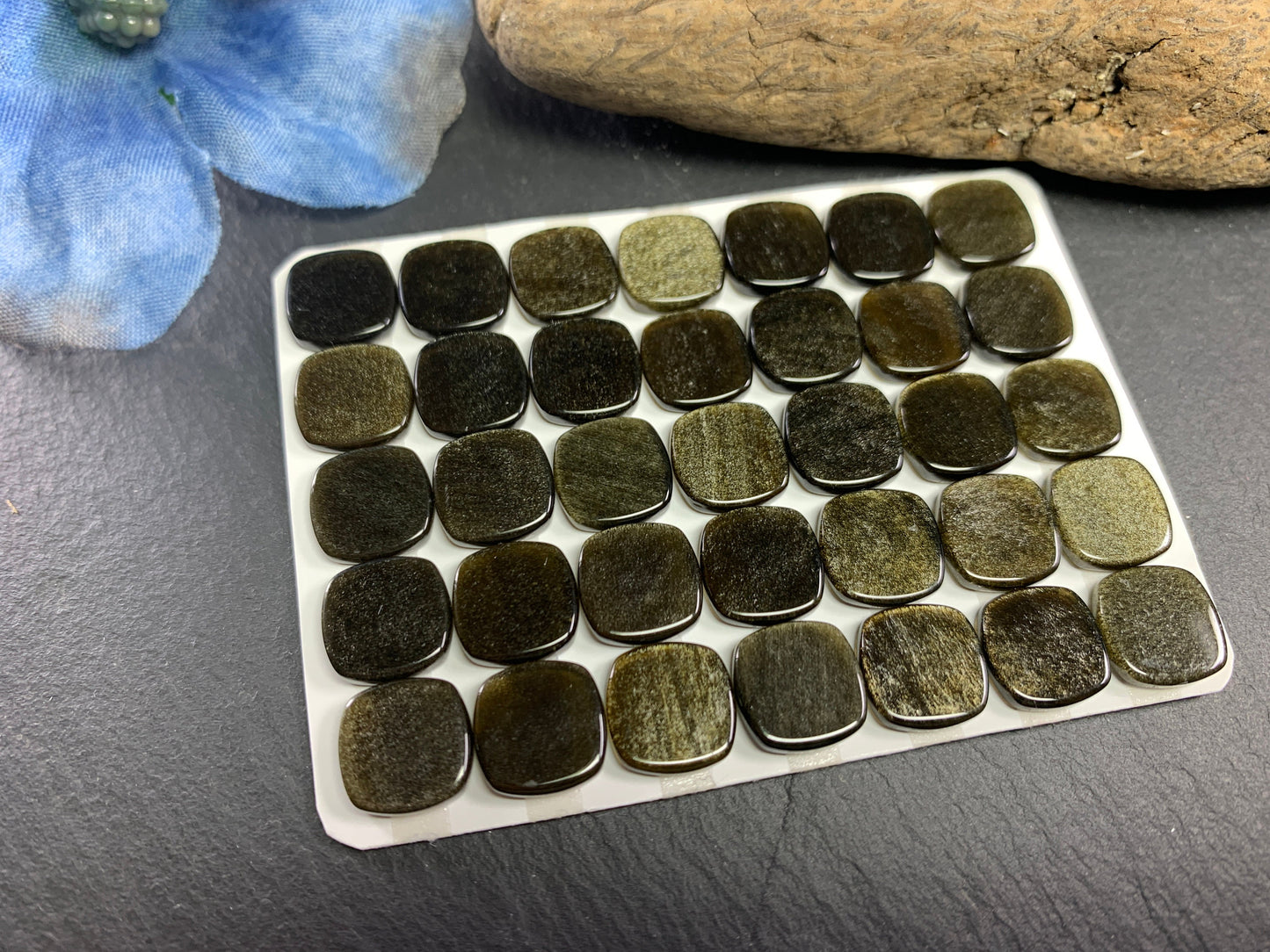 Flat Gold Obsidian square 10mm cabochon - Calibrated cabochons