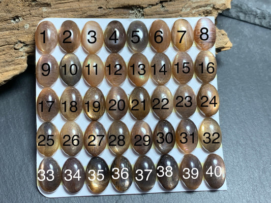 Gold Sand Sunstone oval 8x12mm cabochon - Calibrated cabochons