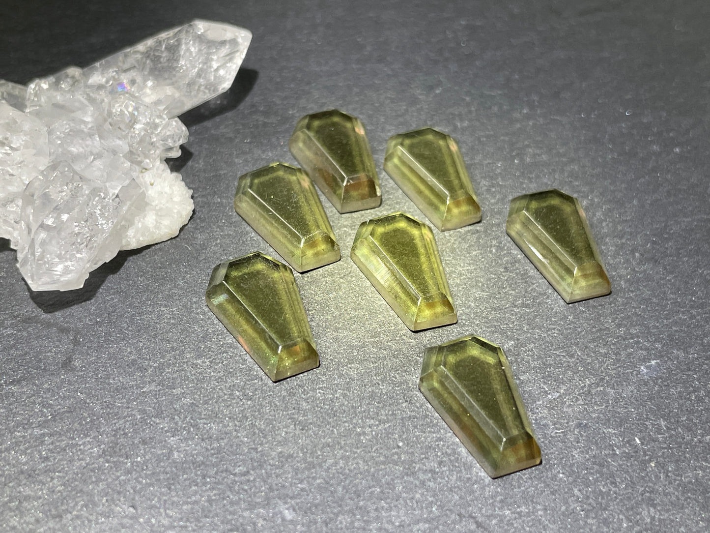Faceted Color Changing Alexandrite coffin 10x16mm cabochon