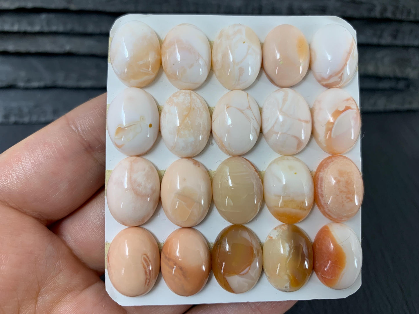 Mexican Opal oval 12x16mm cabochon - Calibrated cabochons