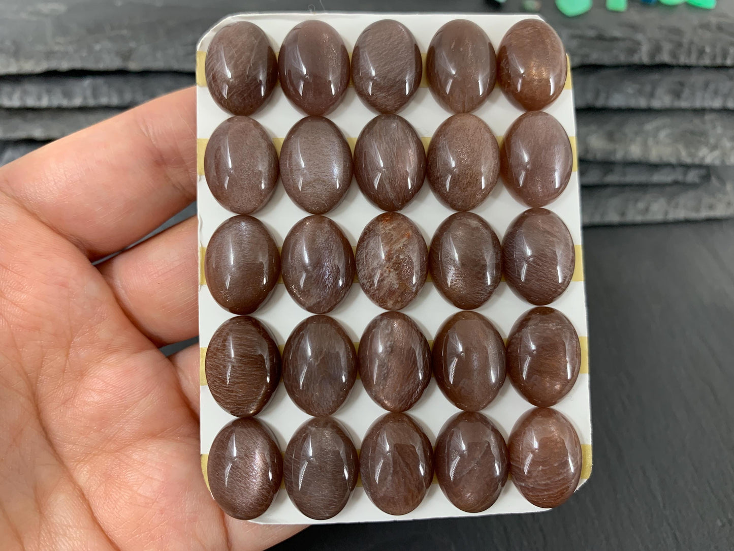 Gold Sunstone oval 12x16mm cabochon - Calibrated cabochons