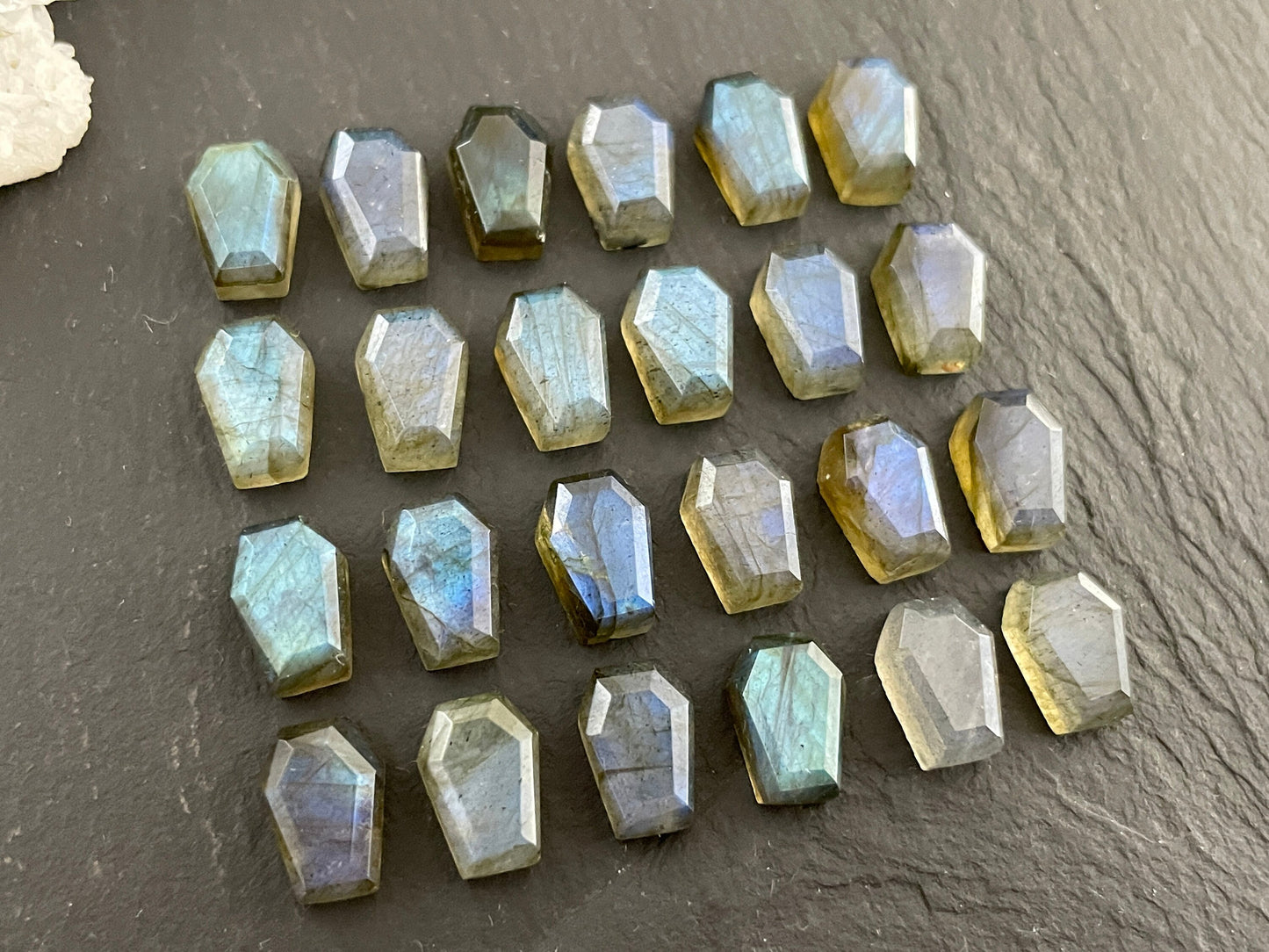 Labradorite Mini coffin 7x10mm cabochon