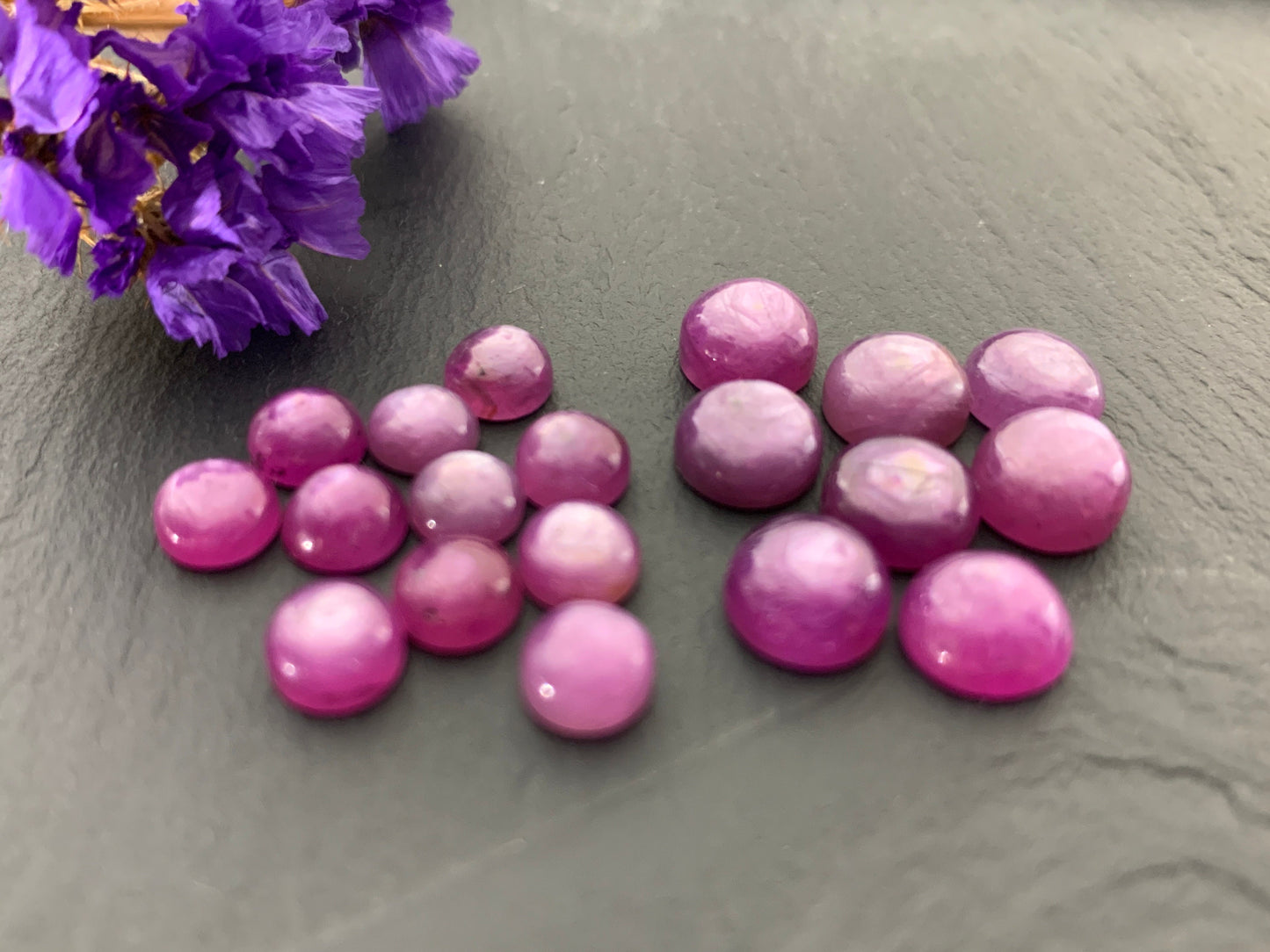Silky Star Sapphire round 6mm, 8mm Cabochon