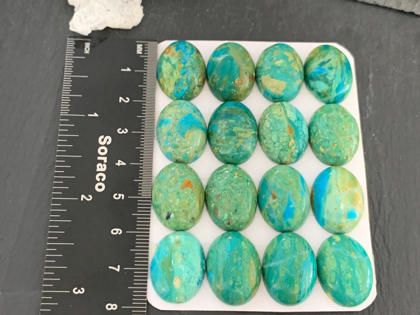 Opaline oval 15x20mm cabochon- Calibrated cabochons