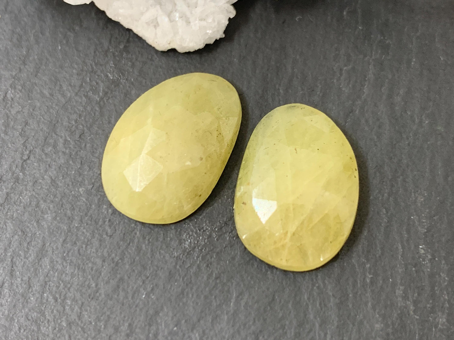 Faceted Yellow Sapphire pair 11x16x4mm cabochon