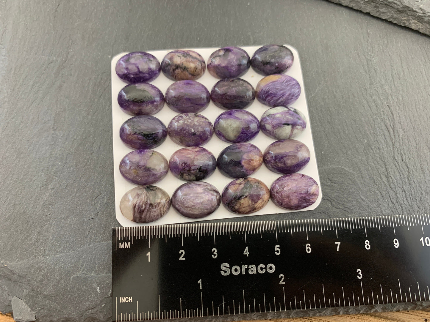 Charoite oval 12x16mm cabochon - Calibrated cabochons