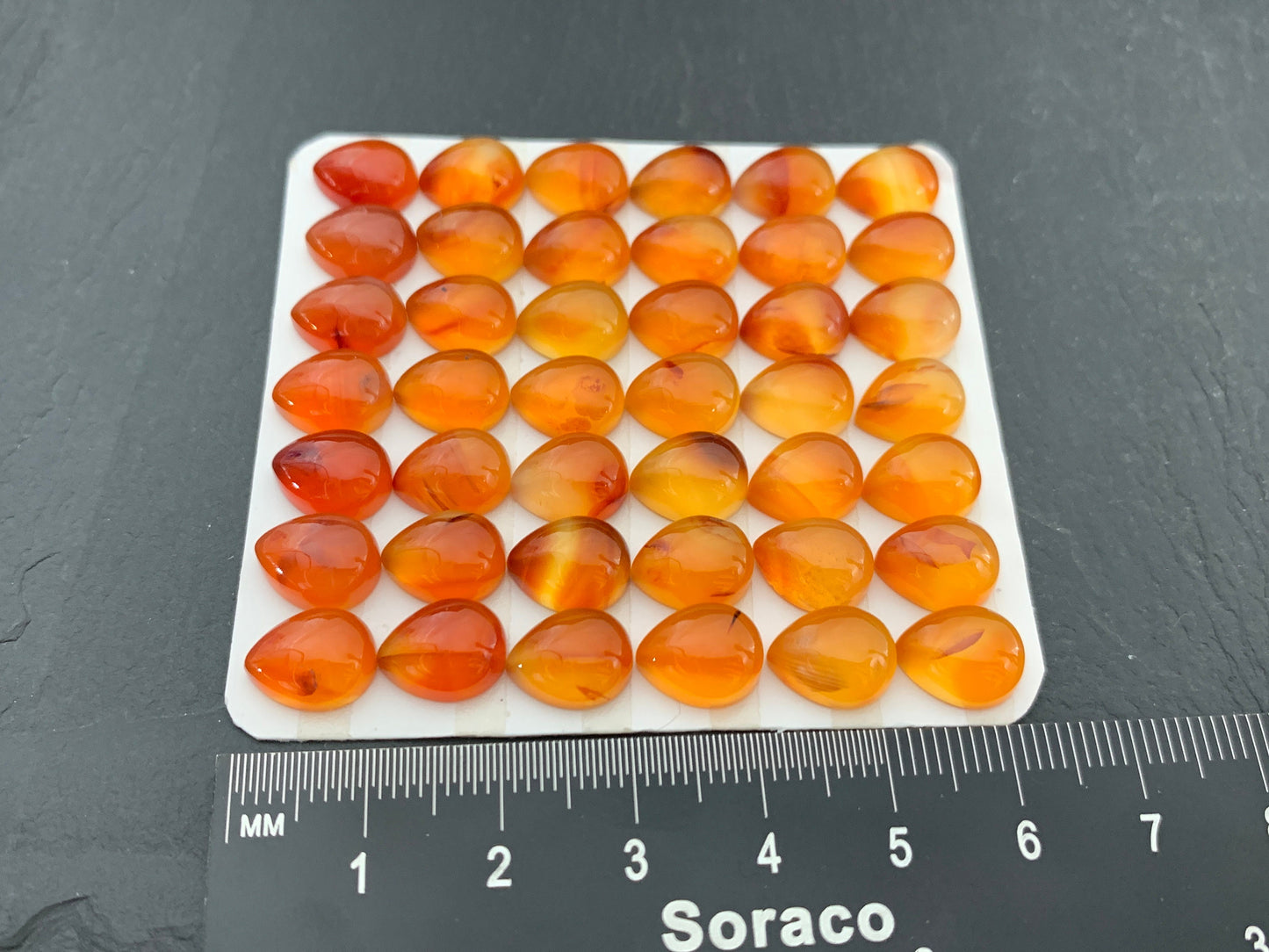 Carnelian pear 8x10mm Cabochon - Calibrated cabochons