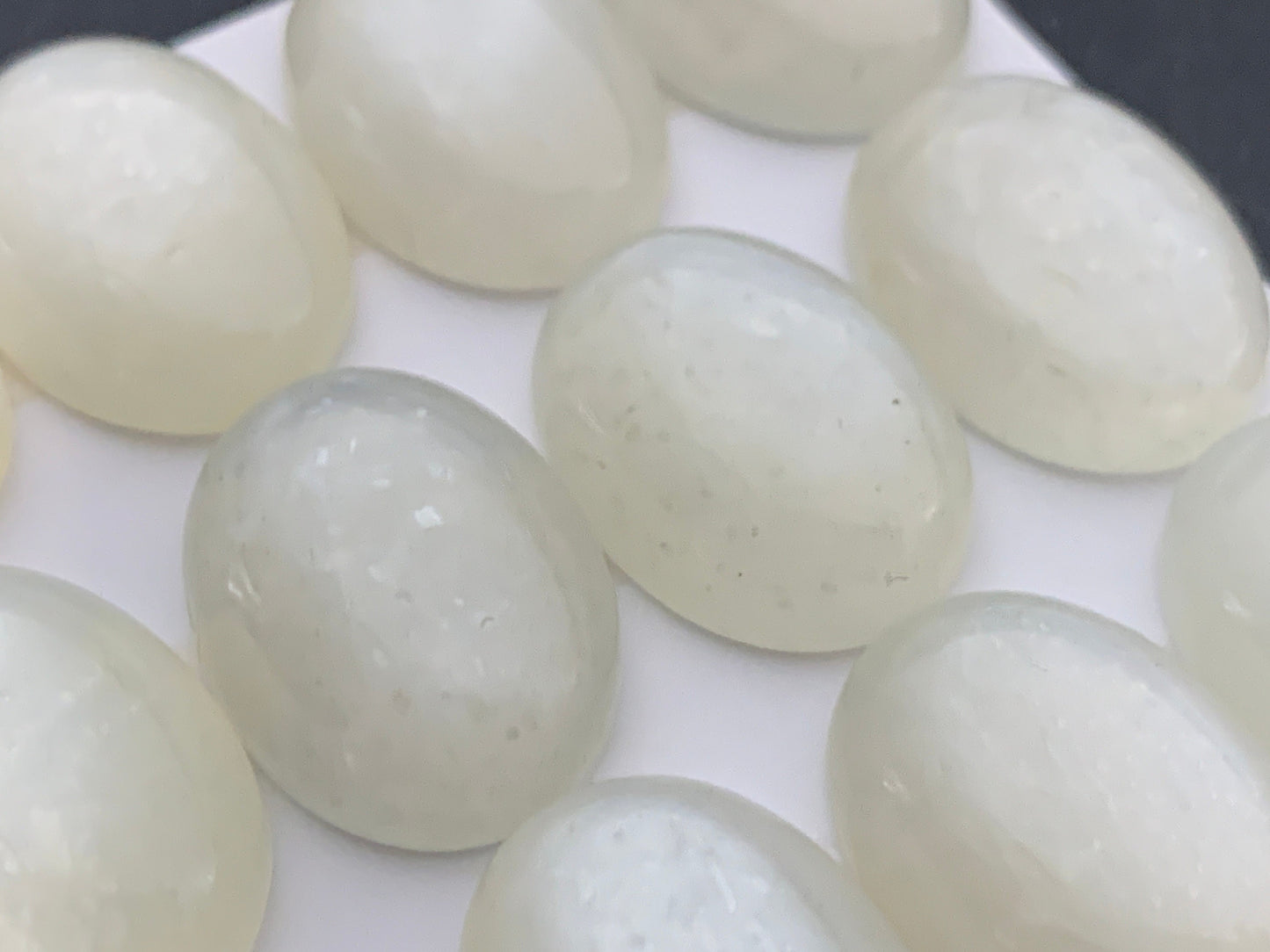 White Moonstone Oval 15x20mm Cabochon - Calibrated Gemstone for Jewelry