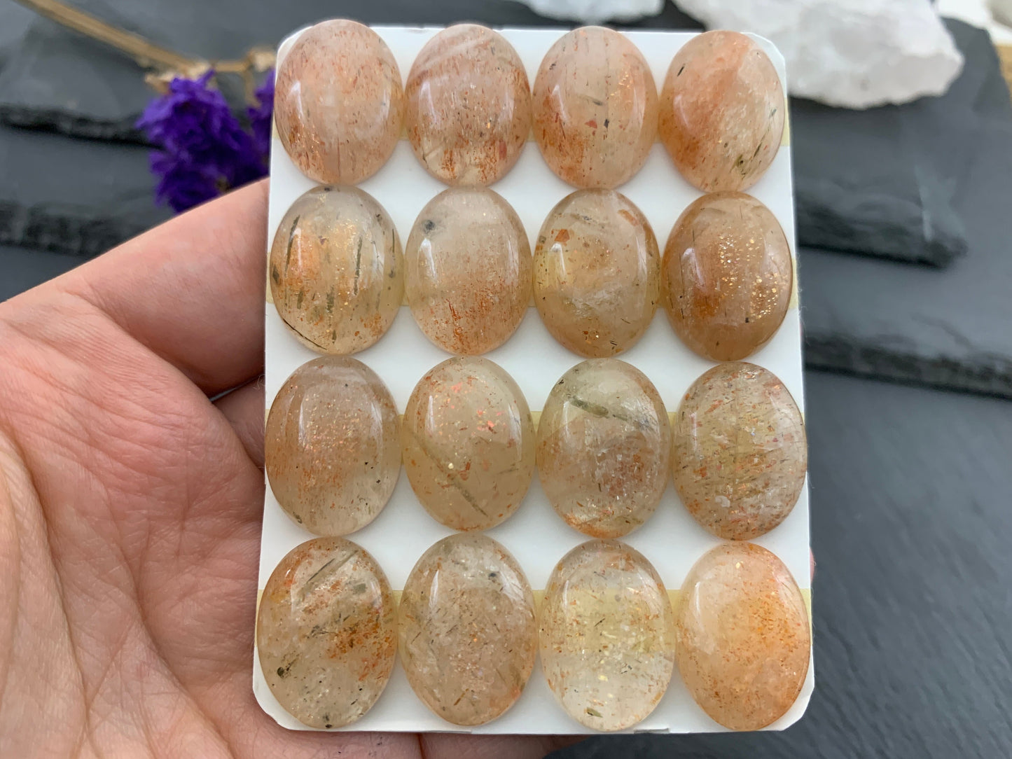 Sunstone oval 15x20mm cabochon - Calibrated cabochons