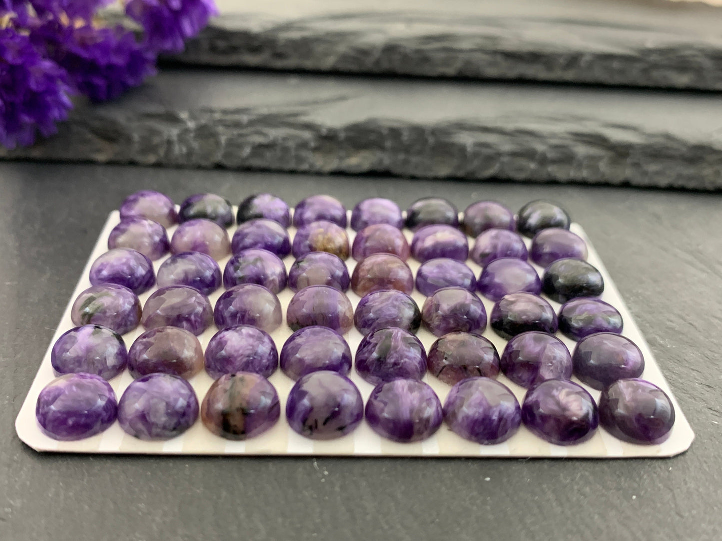 Charoite round 8mm cabochon - Calibrated cabochons