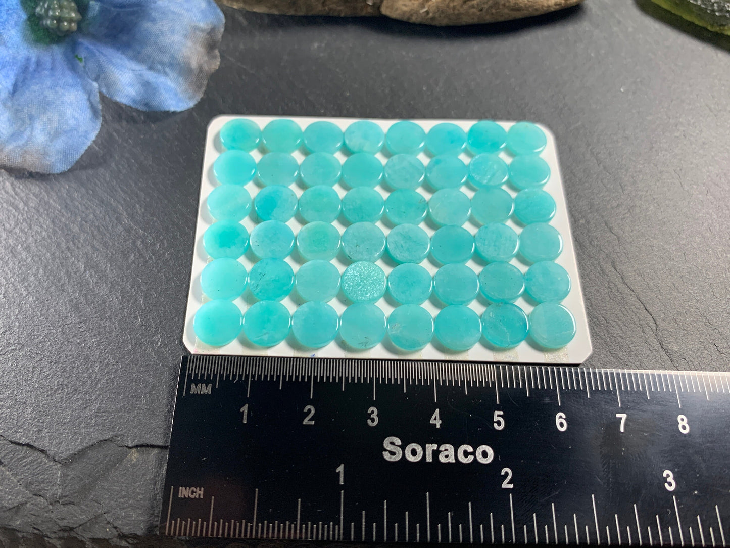 Flat Amazonite Round 8mm cabochon - Calibrated cabochons