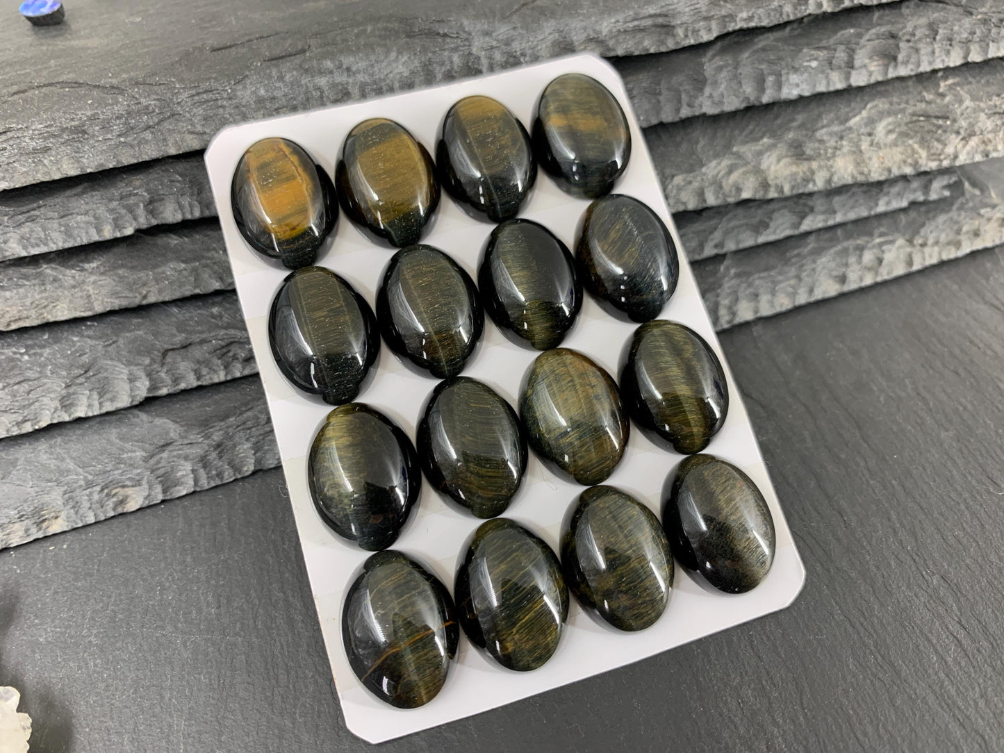 Yellow Blue Tiger Eye oval 15x20mm cabochon - Calibrated cabochons
